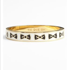 ♠️ Kate Spade Slim Hinged Bracelet with Bows ♠️